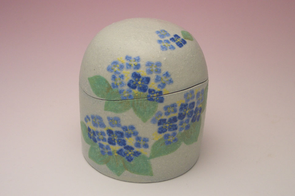 陶器製ミニ骨壷の写真